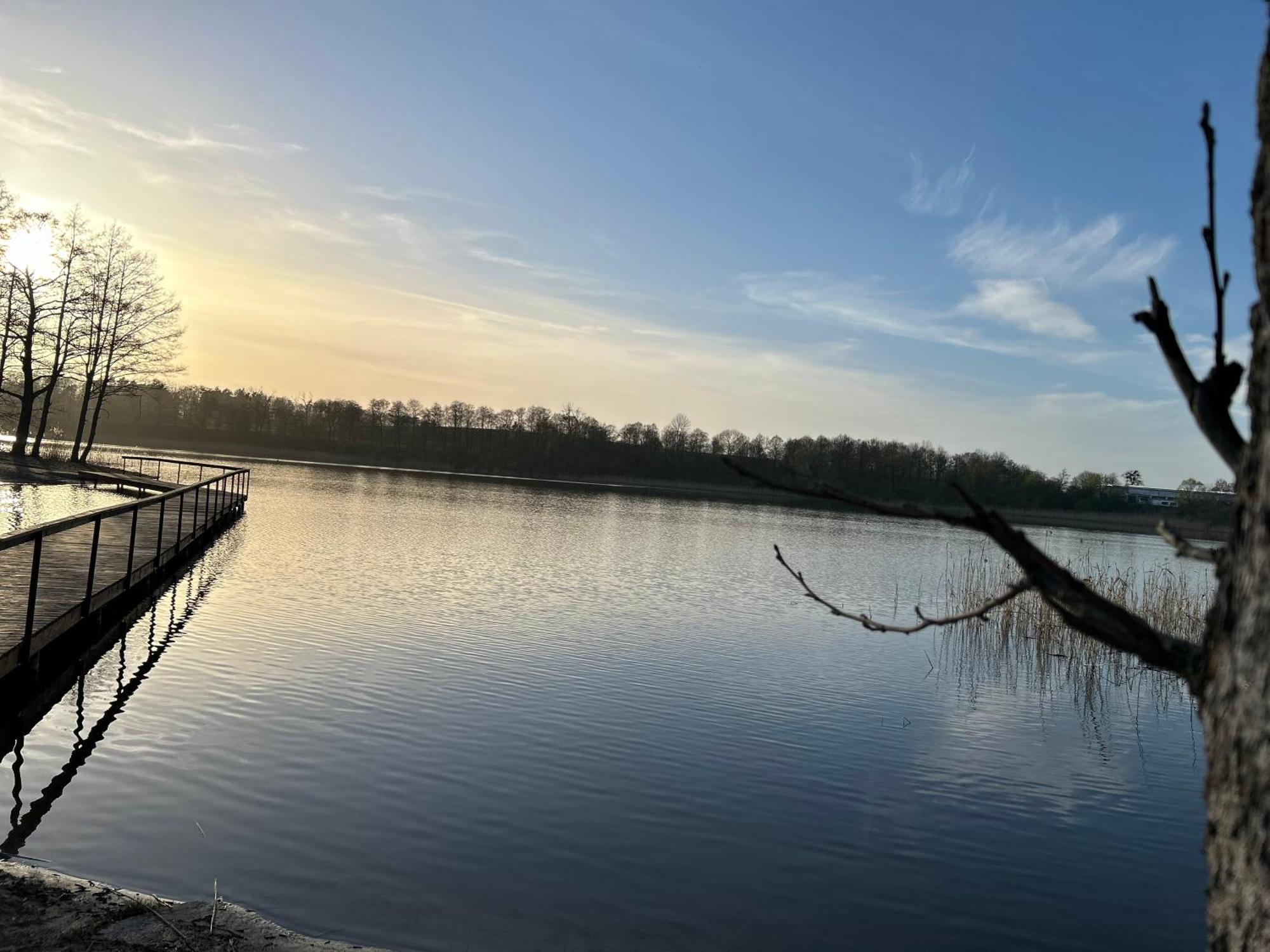 Caloroczny Domek Nad Jeziorem - Balia Z Jacuzzi Villa Balewo  Exteriör bild